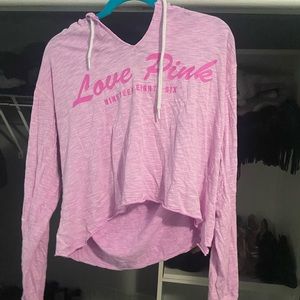 Pink lightweight pull over